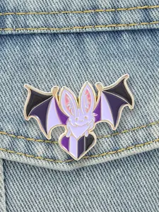 Punk Gothic Bat Enamel Brooch, Lgbtq Asexual Pride Flag Cartoon Animal Alloy Pin, Fashion Accessory for Backpacks and Clothes