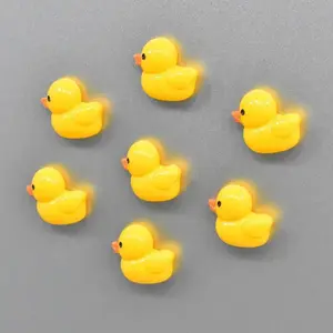 Duck Design Refrigerator Magnet, 7 Counts Cute Cartoon Mini Duck Shaped Magnet, Decorative Kitchen Office Whiteboard Magnet