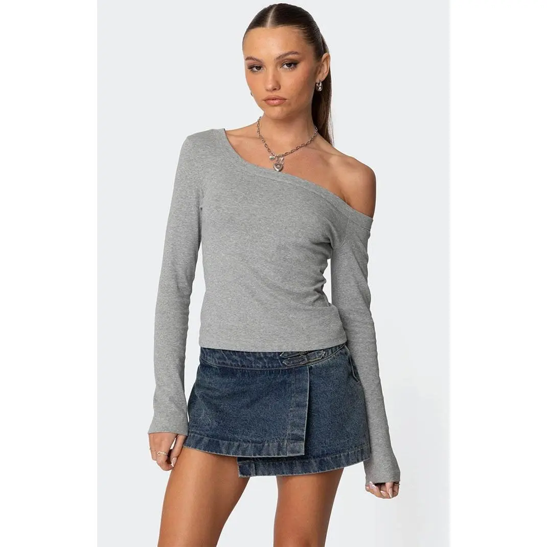 Edikted Women's Adelaine Asymmetric Top