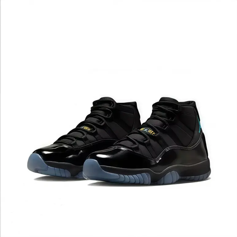 Classic Glossy Black Patent Leather High‑Top Street Sneakers for Men Women, Supportive Cushioned Insole Durable Mixed‑Material Athletic Footwear, Non‑Slip Translucent Rubber Outsole Lace‑Up Shoes for Outdoor Workout Commute Travel Everyday Casual
