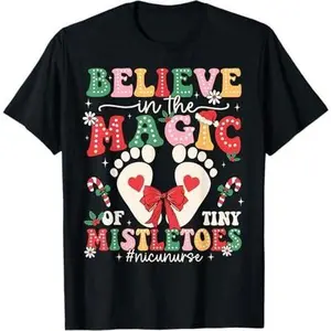 NICU Nurse Magic Of Tiny Mistletoe Christmas T-Shirt