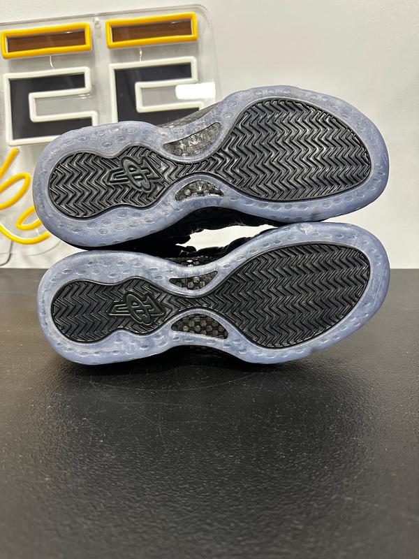 Nike Air Foamposite One Carbon Fiber