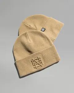 EMBOSSED BEANIE - LIGHT TAN