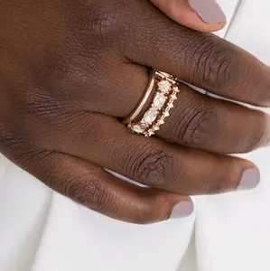 Backstage Sparkle - Rose Gold