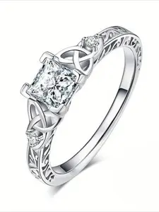 Classic inlaid sparkling white cubic zirconia women's ring suitable for parties, banquets, engagements, women's jewelry gifts