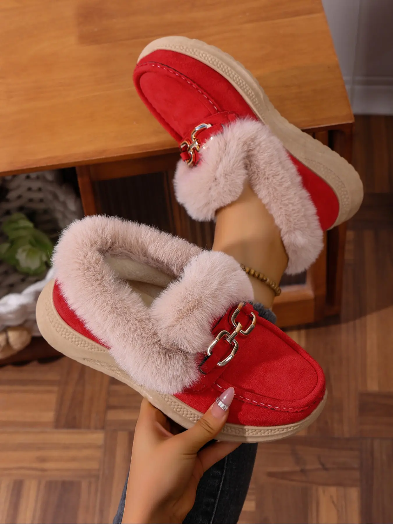 Women's Fashion Fleece Lined Loafers, Fashion Shoes, Leather with Metal Buckle, One-Step Design, Thick Woolen Collar, Warm Inner Liner, Fall Winter Comfort
