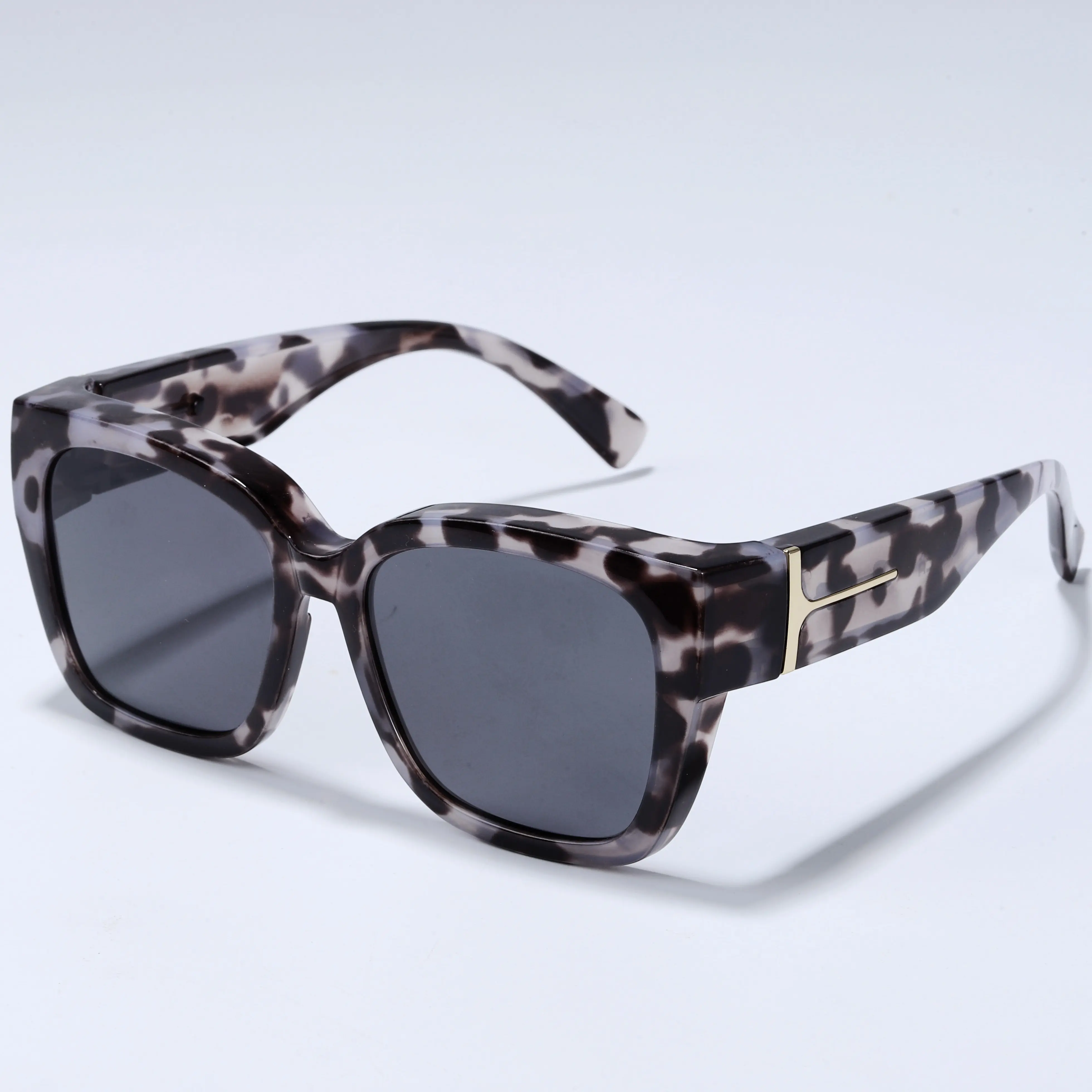 white tortoise frame gray lenses