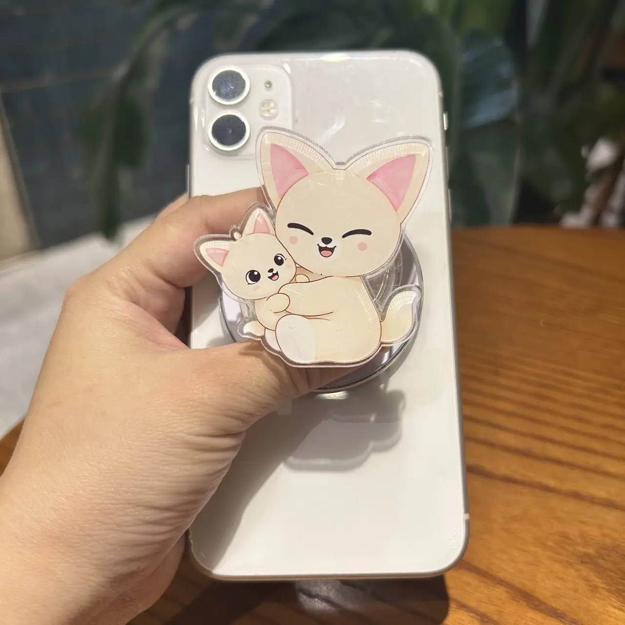 Cute Kpop  Zoo MagSafe Phone Grip - Animal Magnetic Phone Holder - Detachable Phone Accessory