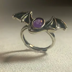 Unique Pick！Natural Amethyst Crystal Ring - Silver-Plated Copper Multicolor Crystal Design, Adjustable Fit, Natural Materials, Authenticity Key