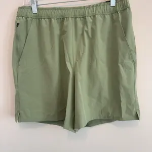 DSG Men's 6" Agility Woven Shorts M Medium Olive Sage NWT Running Gym