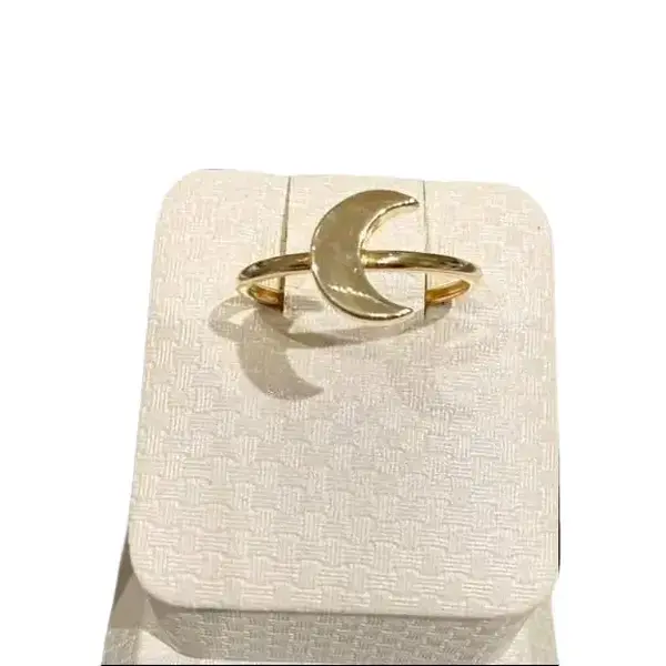 14K Gold Minimalist Crescent Moon Stackable Ring - Size 7