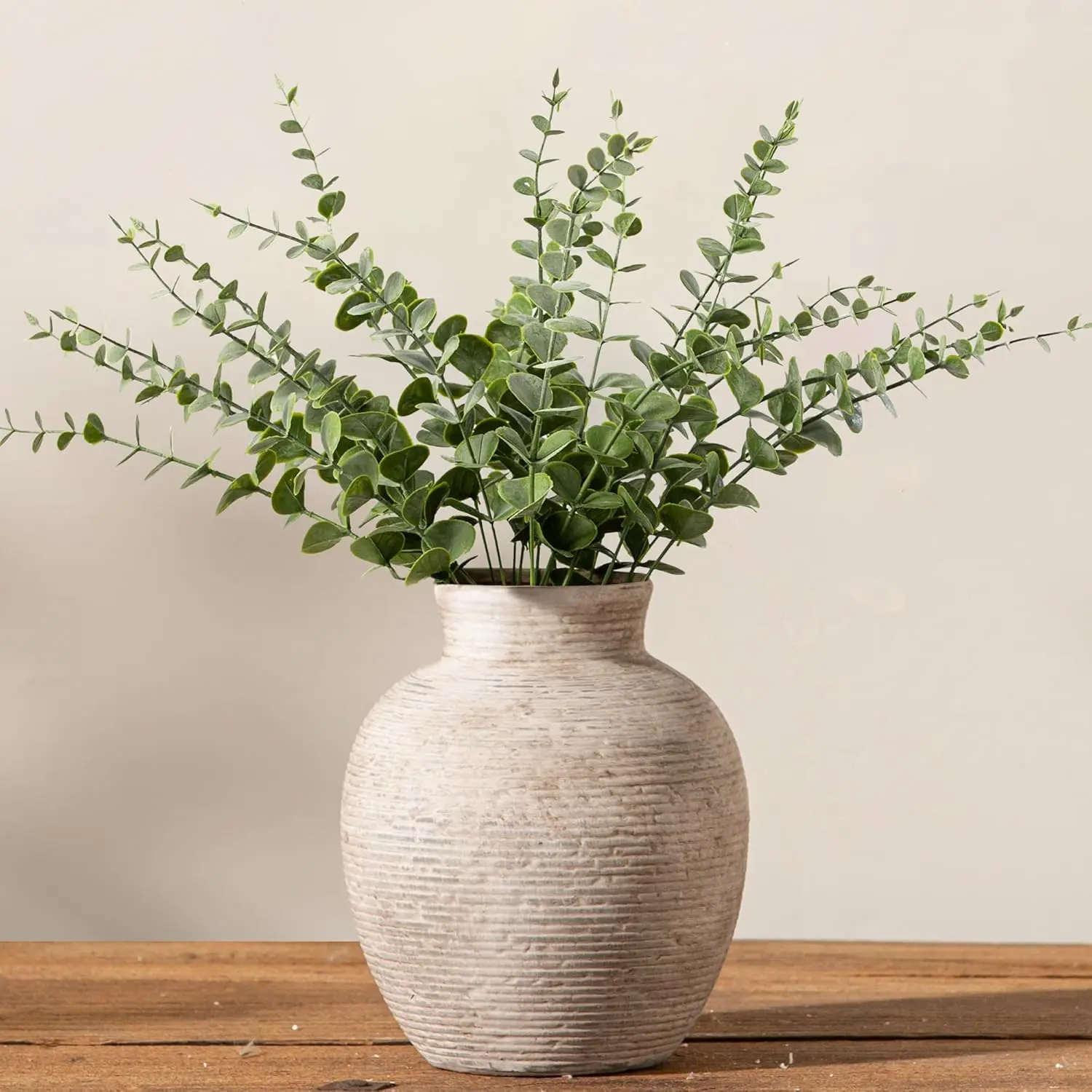 6 in High Handmade Artisan Porcelain Ceramic Decorative Vase - 5.1 in Wide, Non-Slip, Waterproof Indoor Home Decor, Small Rustic Vintage Living Room Centerpiece, Ideal Mother's Day Gift for Faux Flower Arrangements, Decorative Vases, Valentines Day, 6 Inc