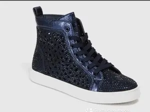 LC New York bling sneaker
