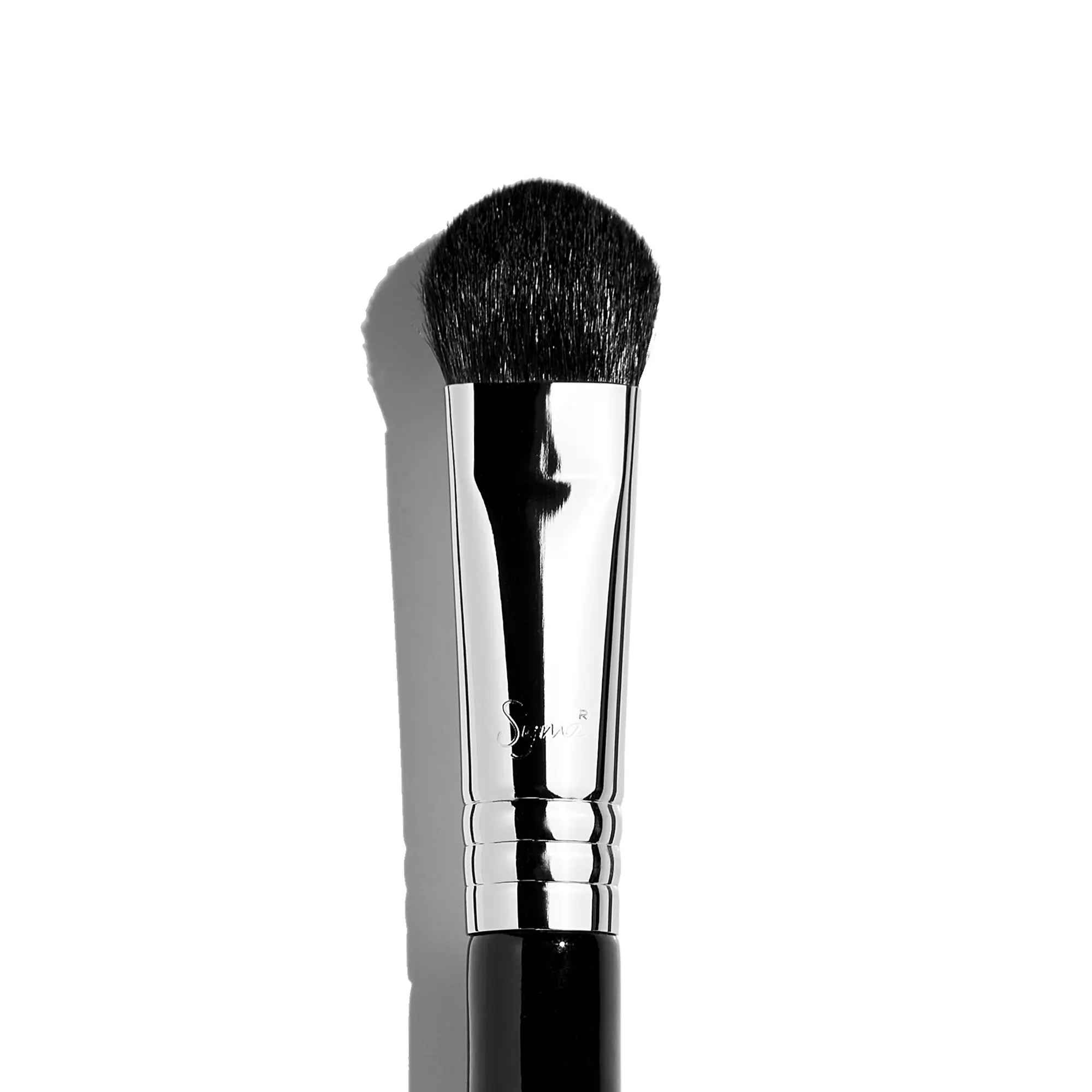 Sigma Beauty E50 Large Fluff Brush - Classic Sigma Beauty E50 Large Fluff Brush - Classic
