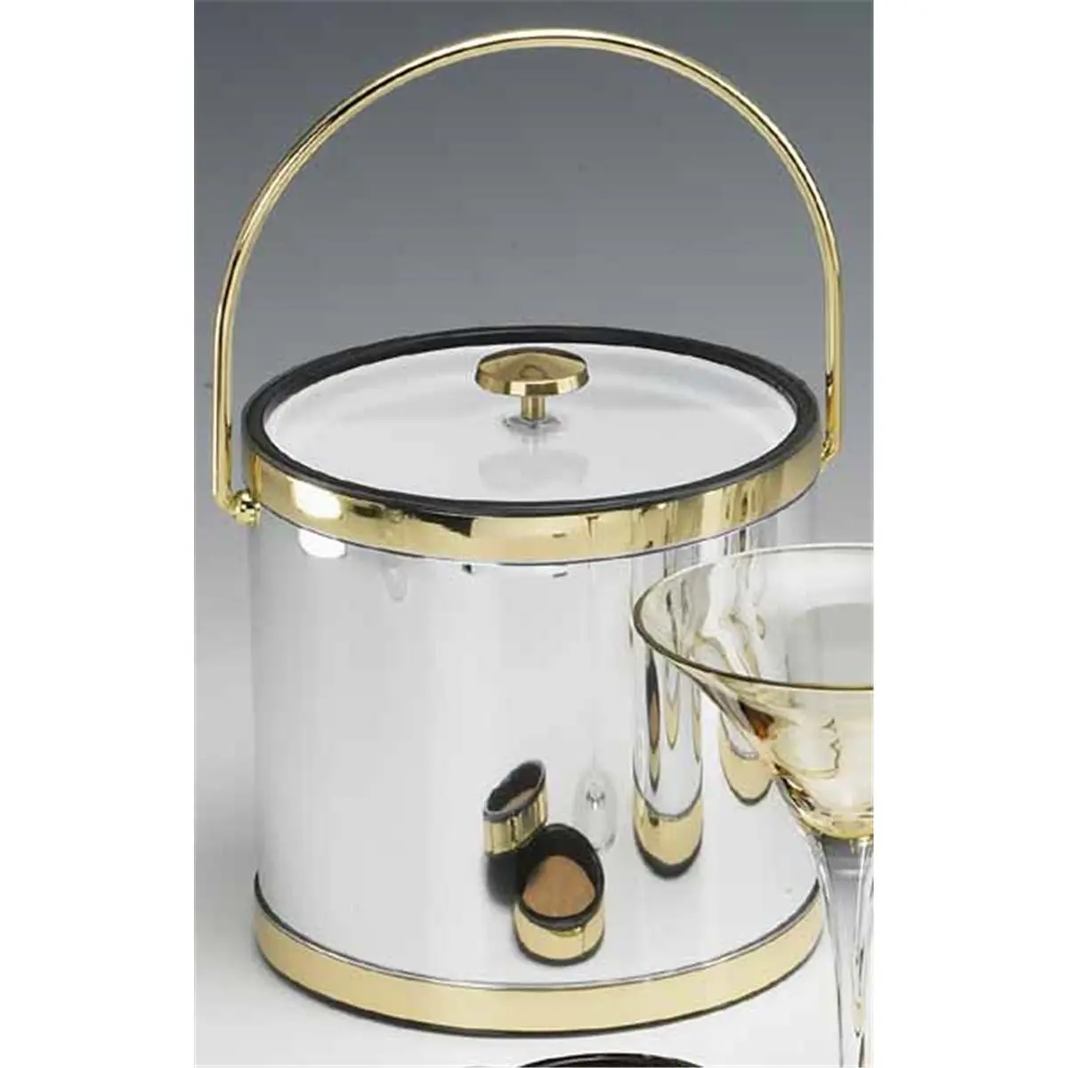 Kraftware 75964 Mylar Polished Chrome and Brass 3 Quart Ice Bucket with Bale Handle Lucite Cover with Flat Knob