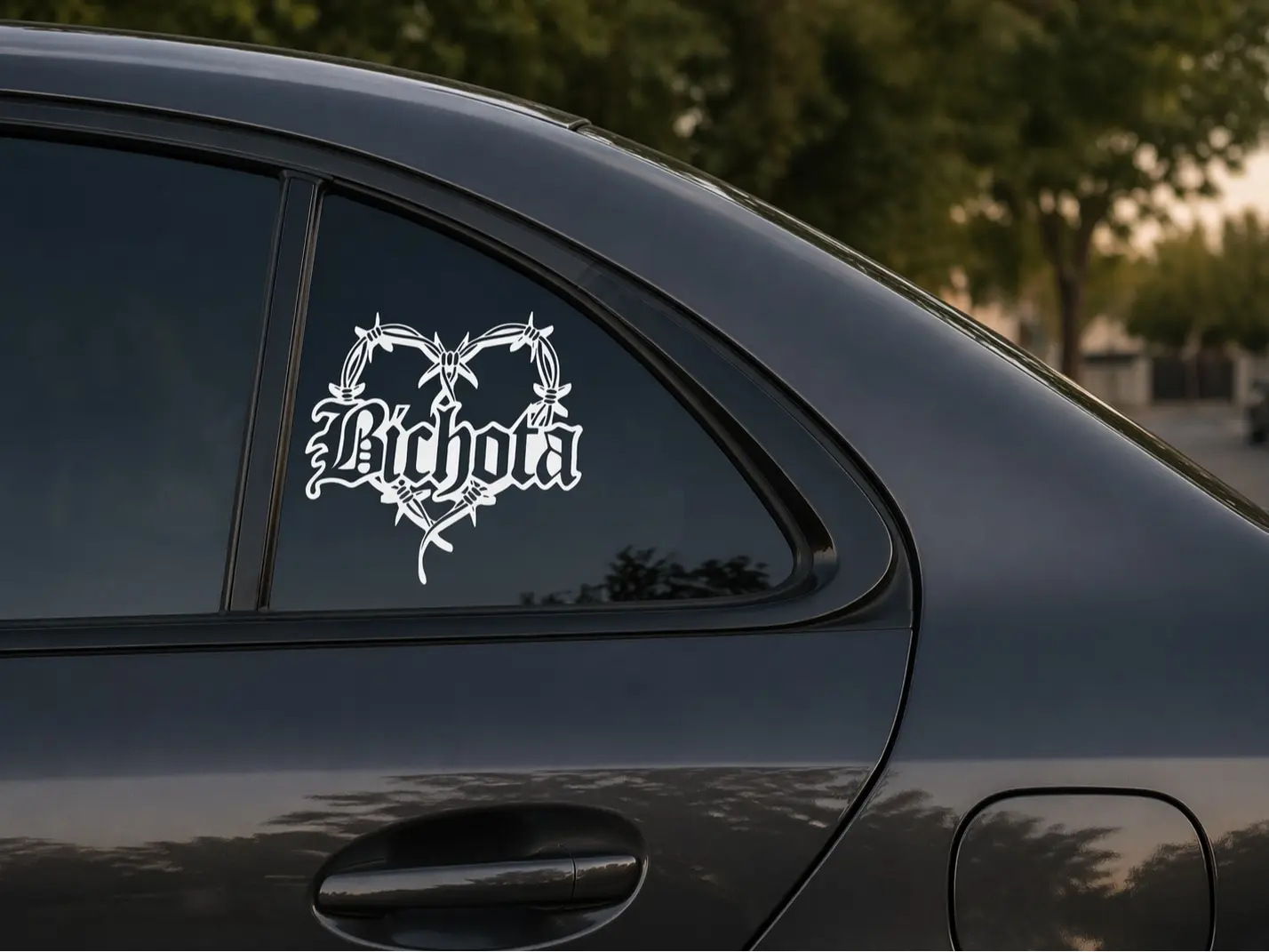 Bichota Heart-Shaped Barbed Wire Design Car Decal Sticker - Weather-Resistant Vinyl for Easy Application & Unique Vehicle Exterior Accessories