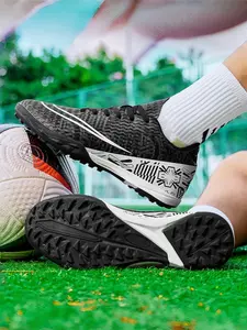 Unisex Black-Gold Youth Campus Soccer Shoes: School Match Ready Style, Lightweight Design, Anti-Slip Studs, Foot-Fitting Shape. Ideal for team training/campus leagues, Soccer Cleats, Football Cleats, Turf Shoes