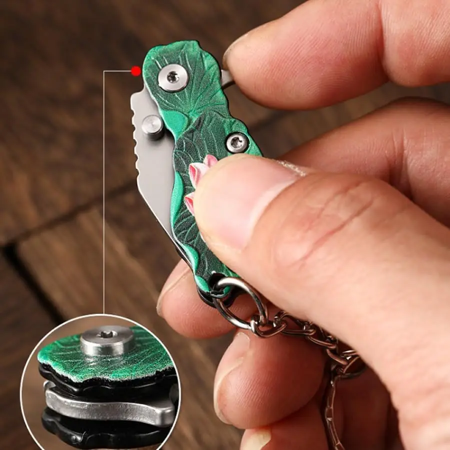 Outdoor Folding Small Knife with Keychain Portable Pocket Knives with Lotus Pattern Accessories