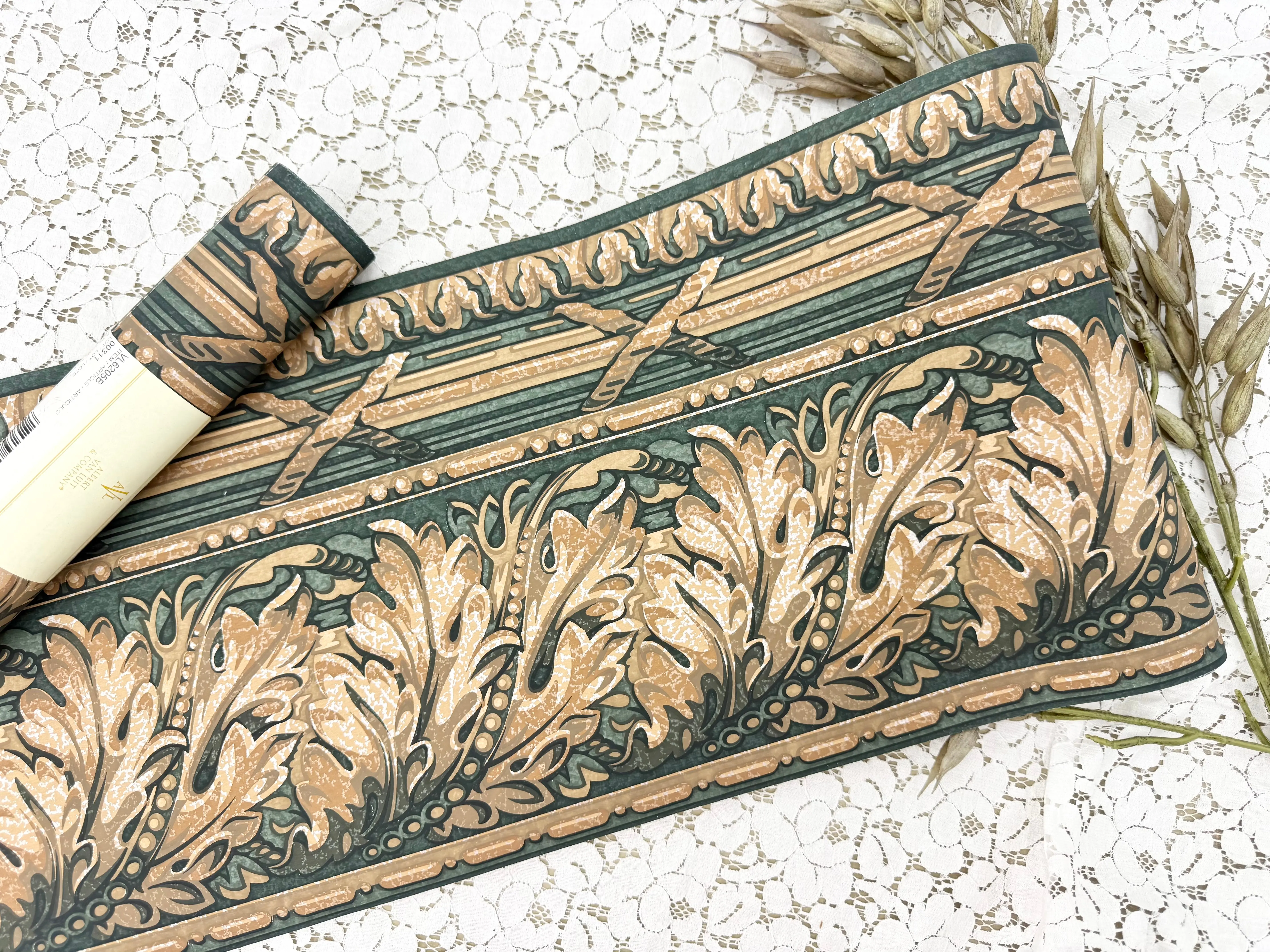 Vintage Wallpaper Border Rolls