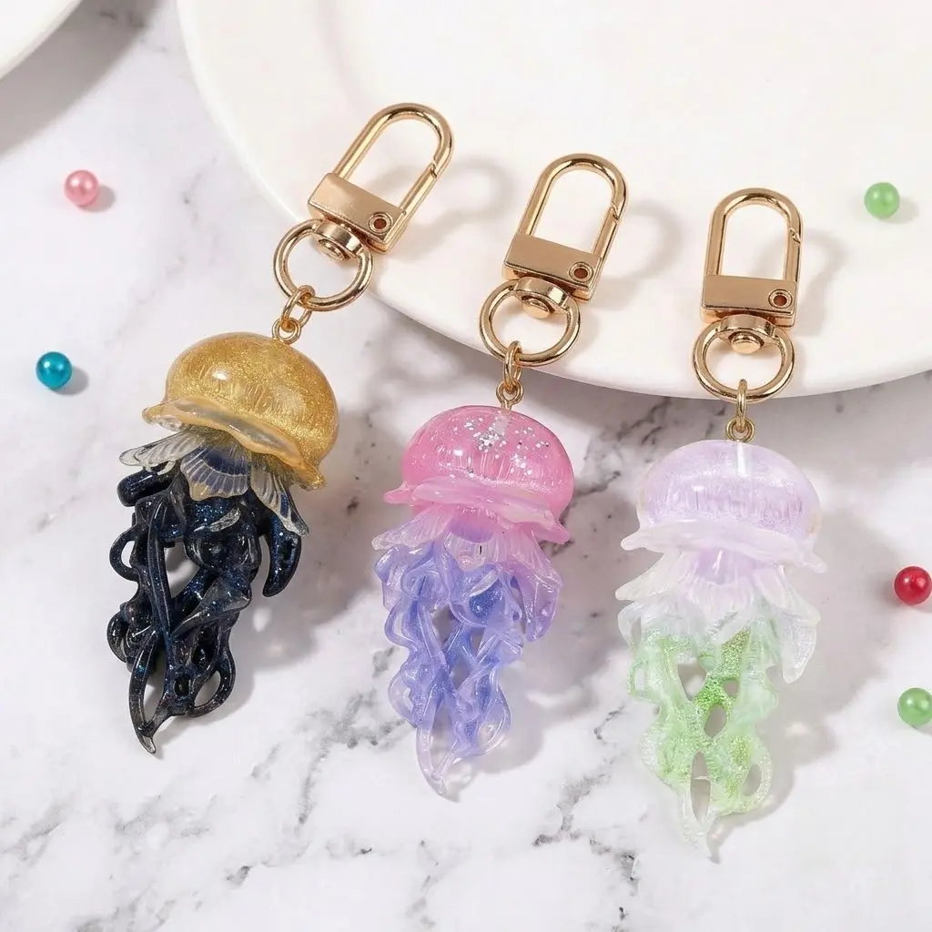 3PC Glitter Transparent Jellyfish Keychain Charm, Gradient Resin Marine Life Pendant, Gold Rotating Lobster Clasp Accessory, Dreamy Flowing Tentacle Design, Fits Backpack, Handbag, Car Key Decor, Aesthetic Ocean Style Girls' Hanging Ornament
