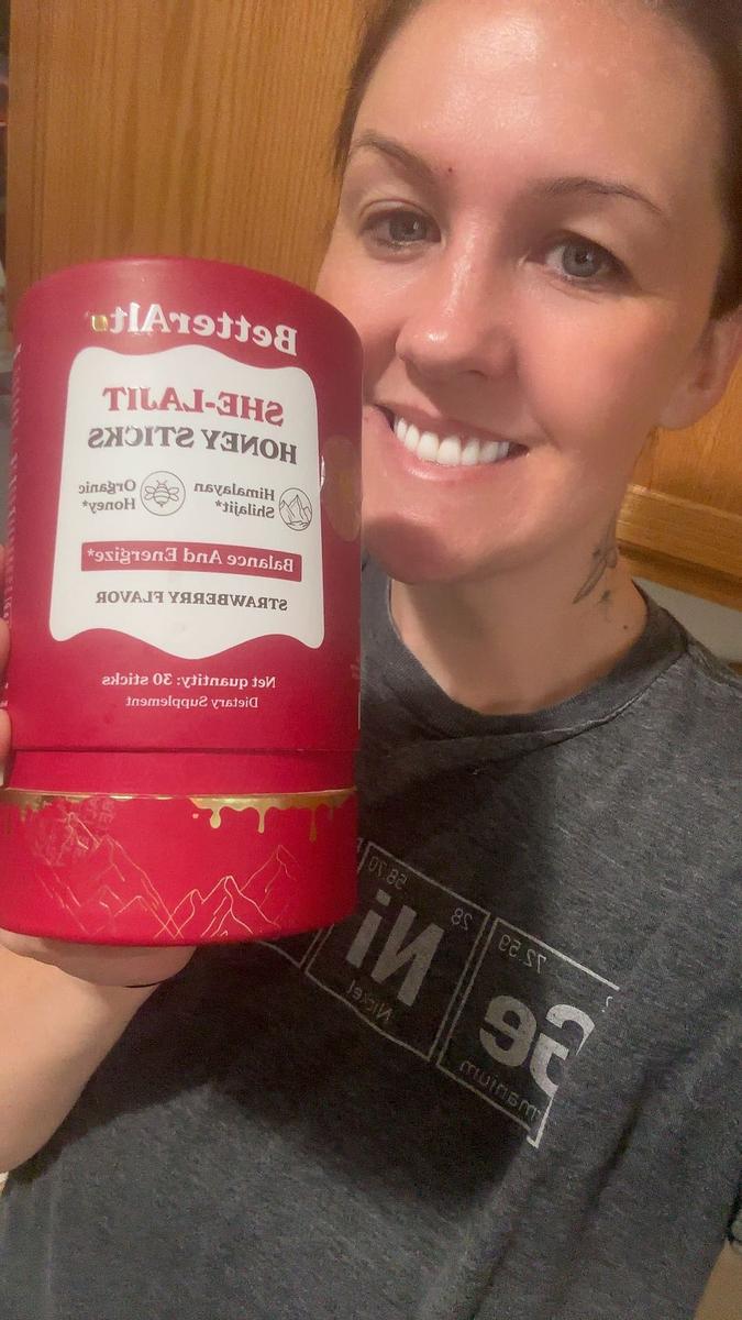 Item: 30 Strawberry Sticks