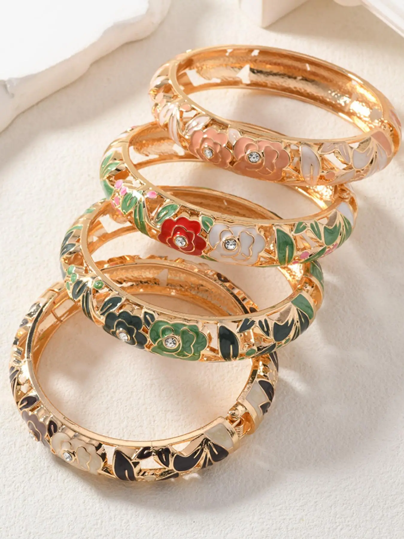 Artificial Crystal Decorated Cuff Bangle, Elegant Jewelry for Women for Party, Daily Clothing Decor, Trendy All-match & Exquisite Jewelry for Birthday