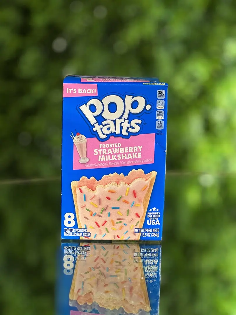Pop-Tarts Frosted Strawberry Milkshake Flavor Snack Biscuit, Sweet Treats Pop-Tarts Frosted Strawberry Milkshake Flavor Snack Biscuit, Sweet Treats