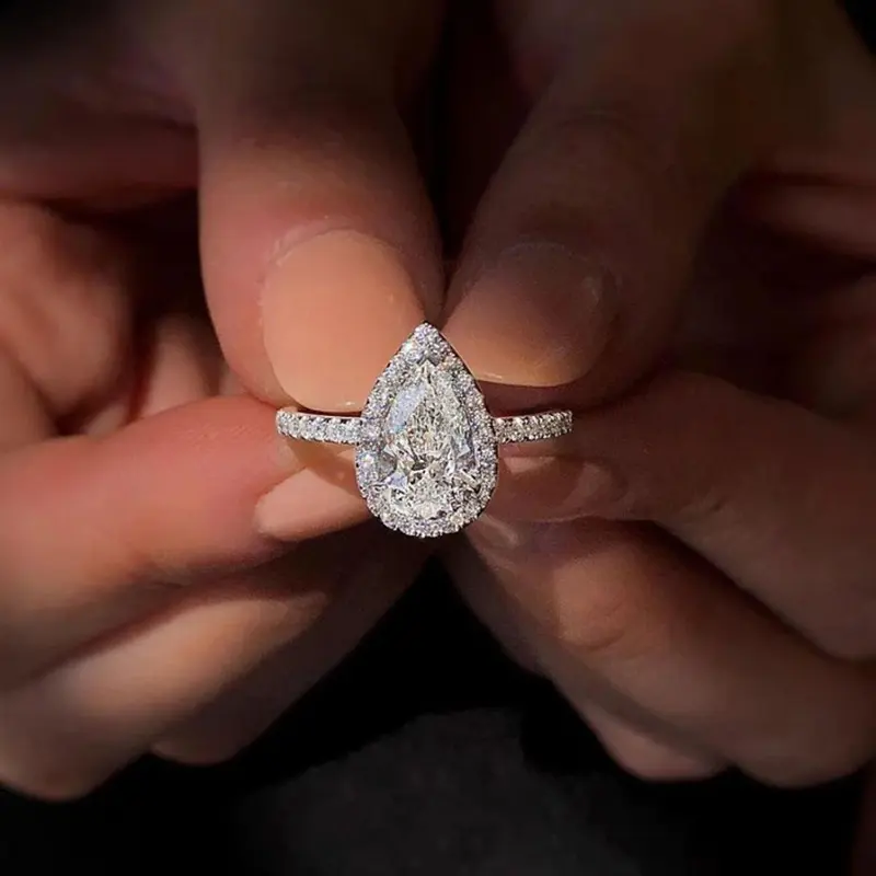 Simple & Classic  Women Ring Shiny Cubic Zircon Wedding  Ring Anniversary Female
