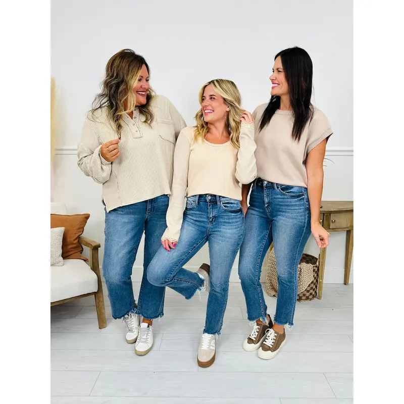 Come Out On Top Cropped Jeans