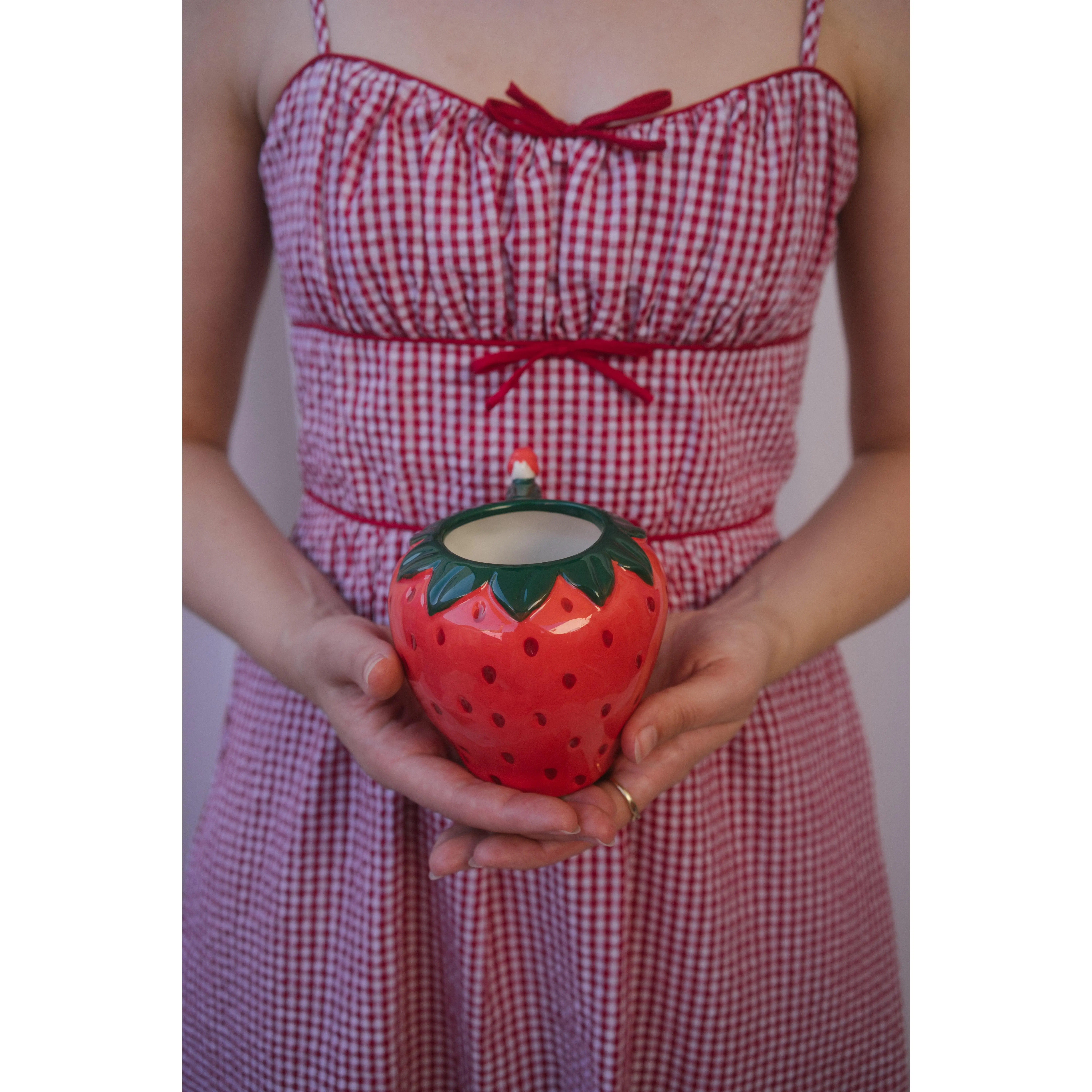 Strawberry Tea Mug
