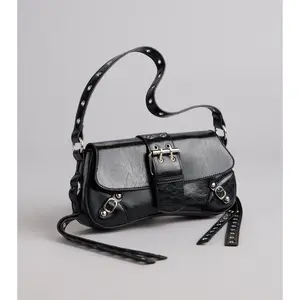 Street Icon Buckle Shoulder Bag