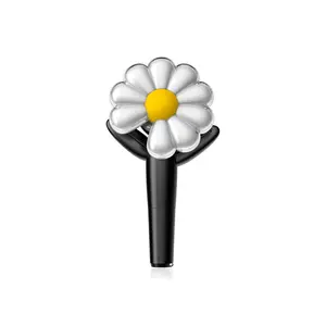 G-DRAGON Official Light Stick | Official K-Pop Concert Lightstick | Daisy Fanlight Collectible Merch | Out Box + Strap + QSG