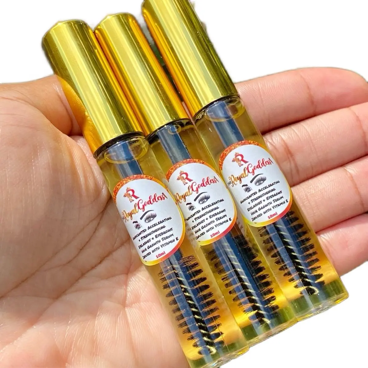 Extra strength Accelerating and Nourishing Eyelashes and Eyebrows Hair Growth Serum Haircare. Made with Jojoba Oil, Castor oil, Grapeseed oil and vitamin E oil