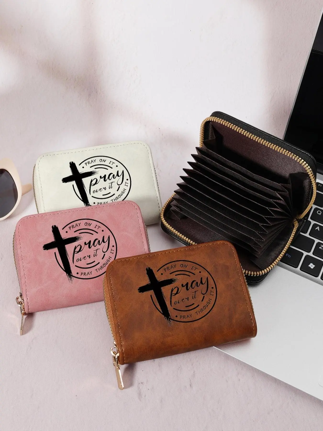 Women's Letter & Cross Print Pattern Short Wallet, Casual Versatile Zipper Around Clutch Purse, Lightweight Crocodile Embossed Credit Cards Holder, Credit Card Organizer, Card Slots, Card Bag