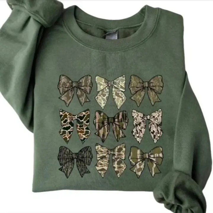 Camo Coquette Bow Sweatshirt, Camouflage Bow Camo Bow Sweatshirt, Camo Coquette Bow Shirt, Duck Hunting T-shirt, Hunting Lover Gift, Women's Camouflage Bow Sweatshirt, Camouflage Bow Pullover