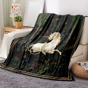 Unicorn Pattern Flannel Blanket,  Soft Warm Throw Blanket, Soft Comfy Blanket, Air-conditioned Room Accessories Blanket, Warm Nap Blanket for Home Office