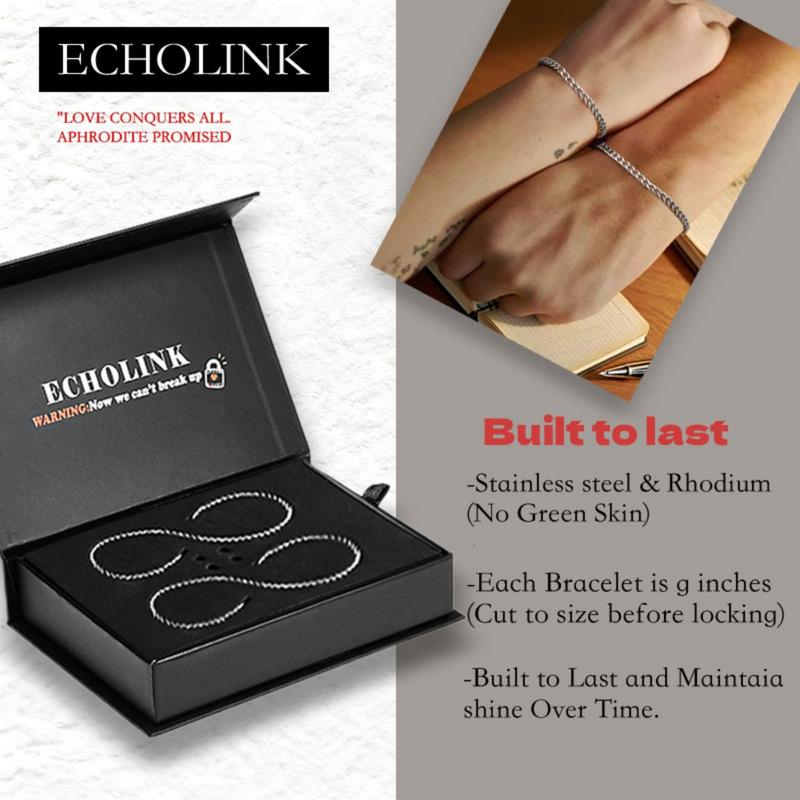 An eternal couples bracelet with a resilient and elegant clasp, symbolic of your lasting connection. The definitive romantic gift for anniversaries, birthdays, and dates.