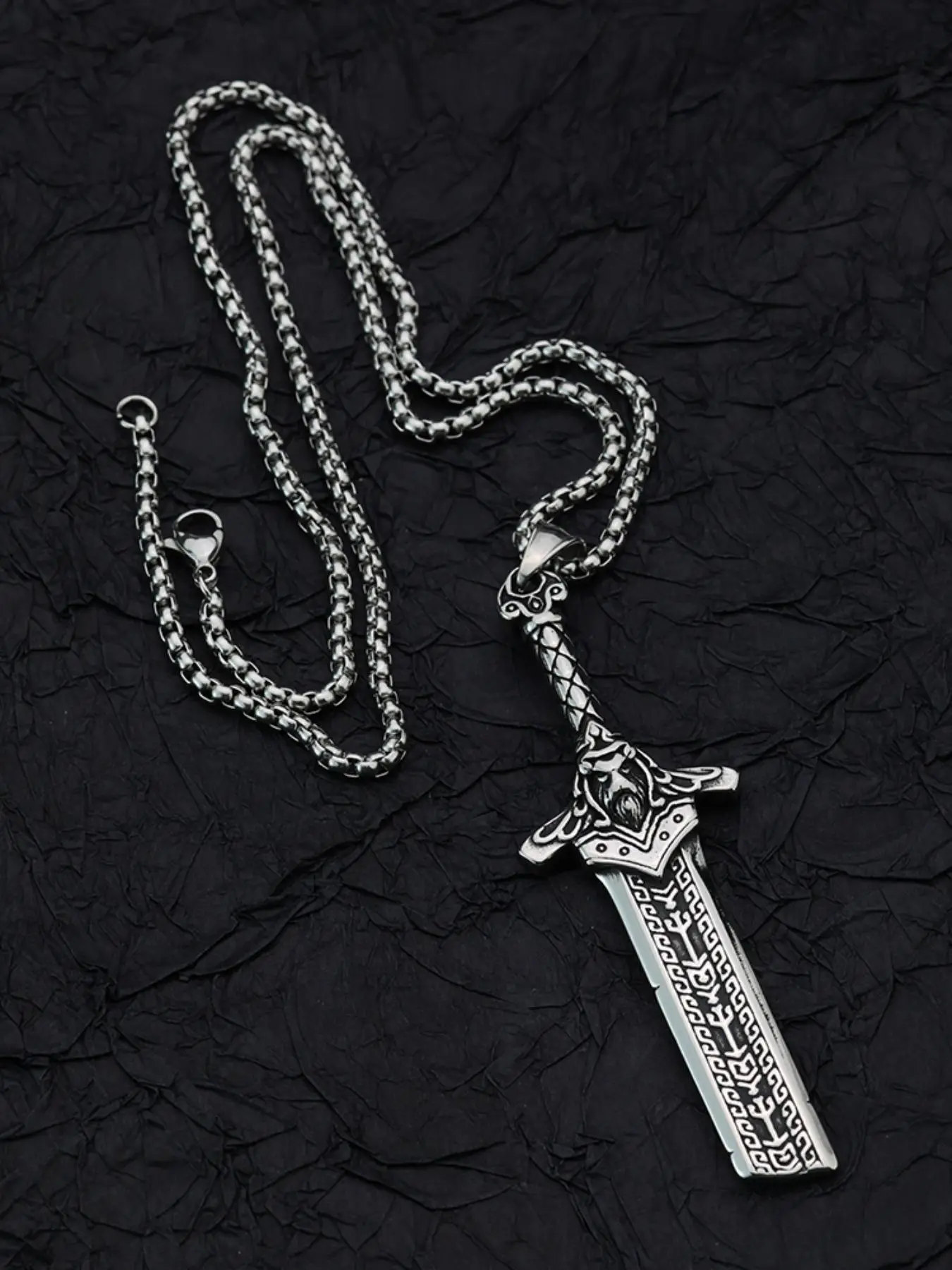 Vintage Double-sided Broken Sword Shaped Pendant Necklace for Men, Punk Style Stainless Steel Matching Necklace Jewelry for Party Gift, Daily Clothing