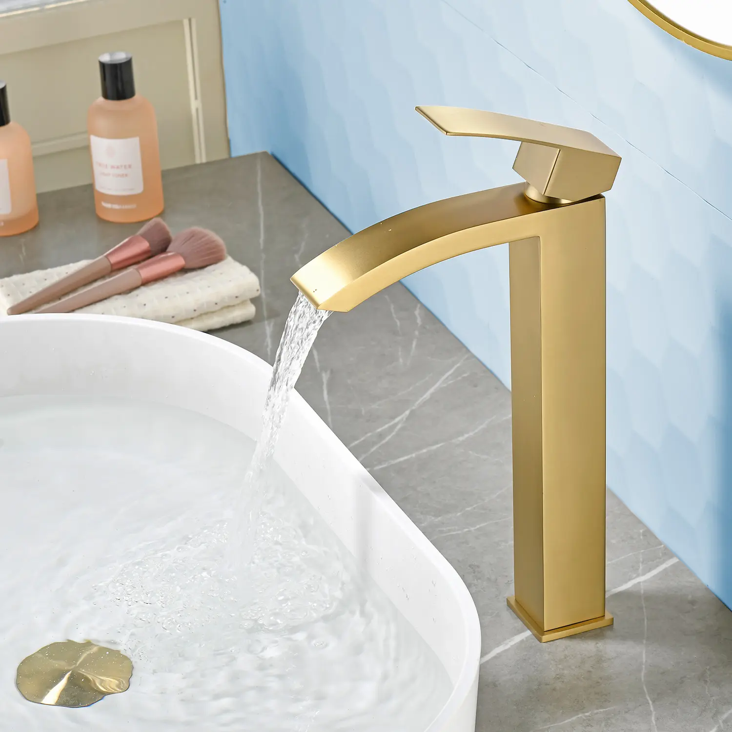 Modern Waterfall Basin Faucet Tall Matt Black Brushed Gold Brushed Nickel Single Hole Adjustable Flow Control Single-Handle Vessel Bathroom Sink Faucet with pop up Drain Stopper