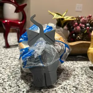 Knotty Klipz - Cat Bread Clip