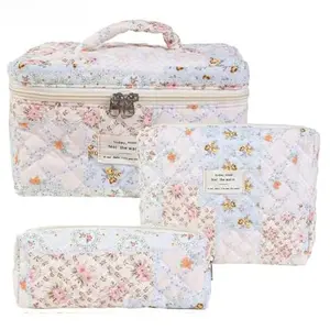 Floral Pattern Quilted Makeup Bag Set 3 Counts Travel Cosmetic Bags Cutest Makeup Bag Padded Cotton Storage for Organized Tabletop multifunctional organizer