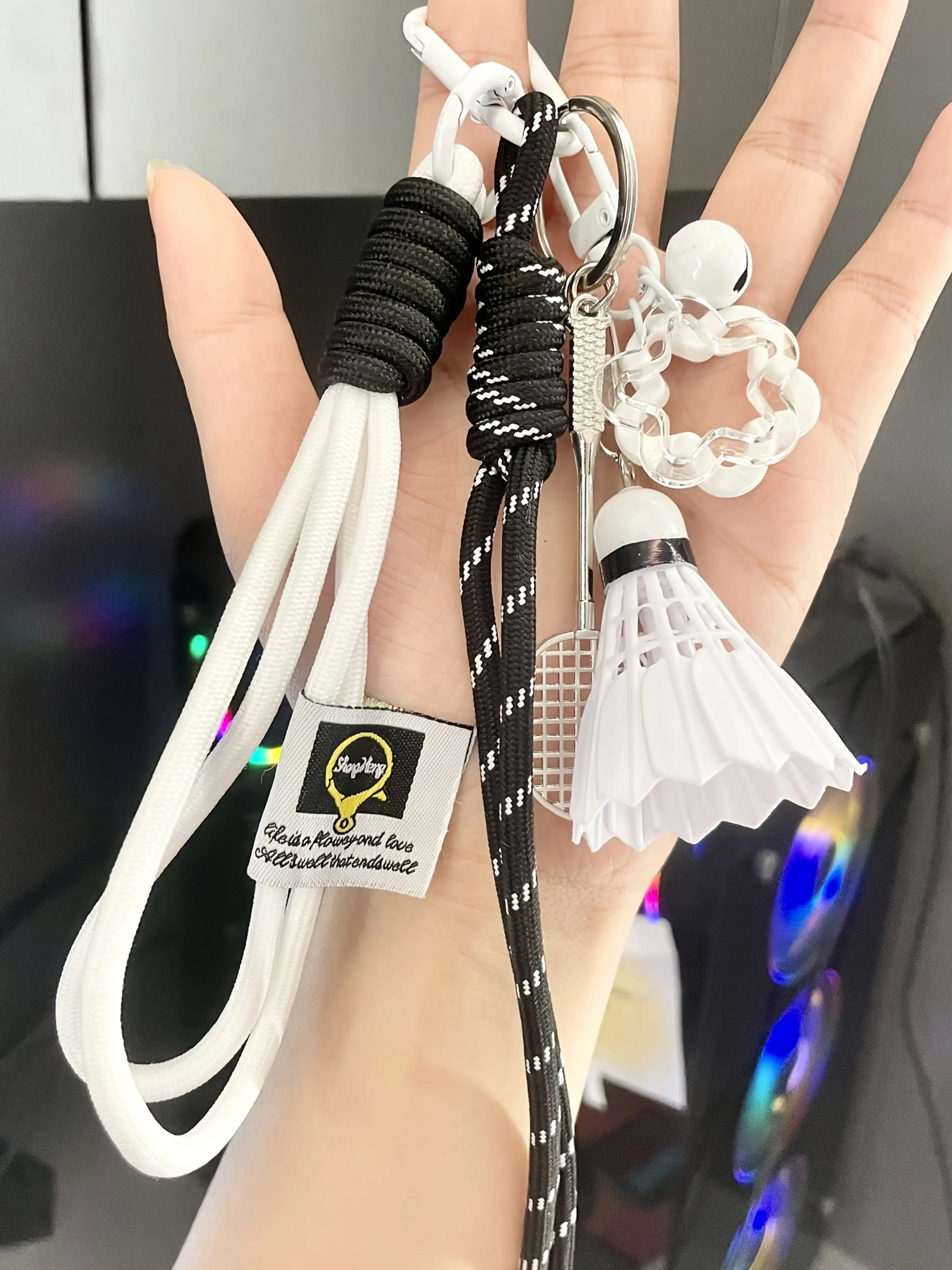 Badminton Couple Keychain Five-In-One, Star Bell Charm Beaded Rope, Fitness Badminton Bag Pendant, Stylish Sporty Accessory for All Seasons