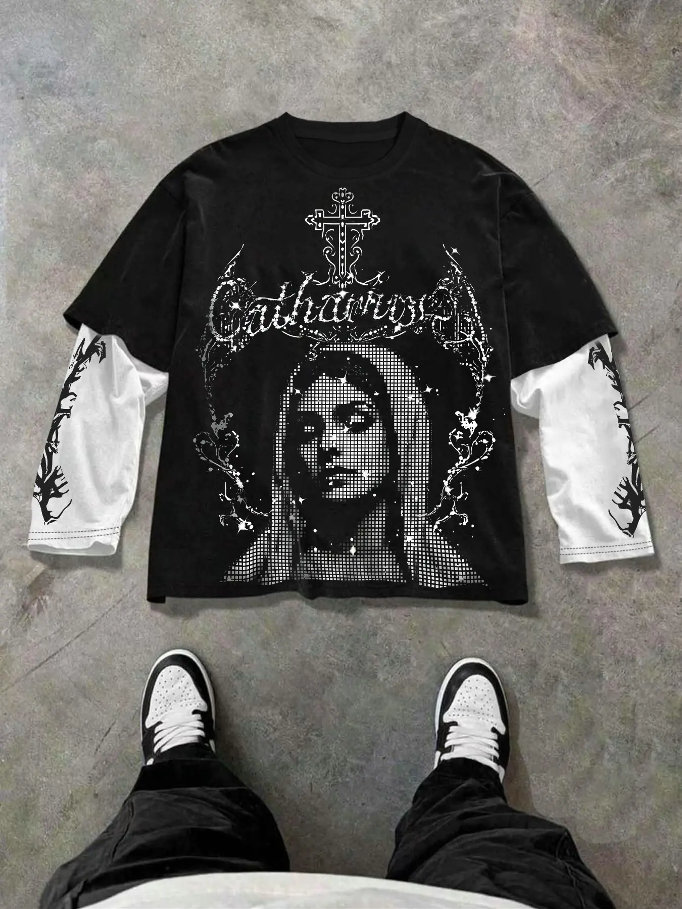 Unisex Gothic Nun Long Sleeve T-Shirt, Catharose Cross Thorn Graphic Pattern Aesthetic, Loose Fit Casual Streetwear Top, All Seasons Fashion