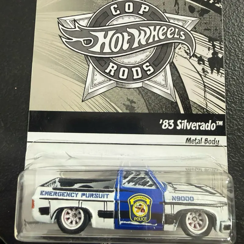 Cop Rod ‘83 Silverado Metal Body