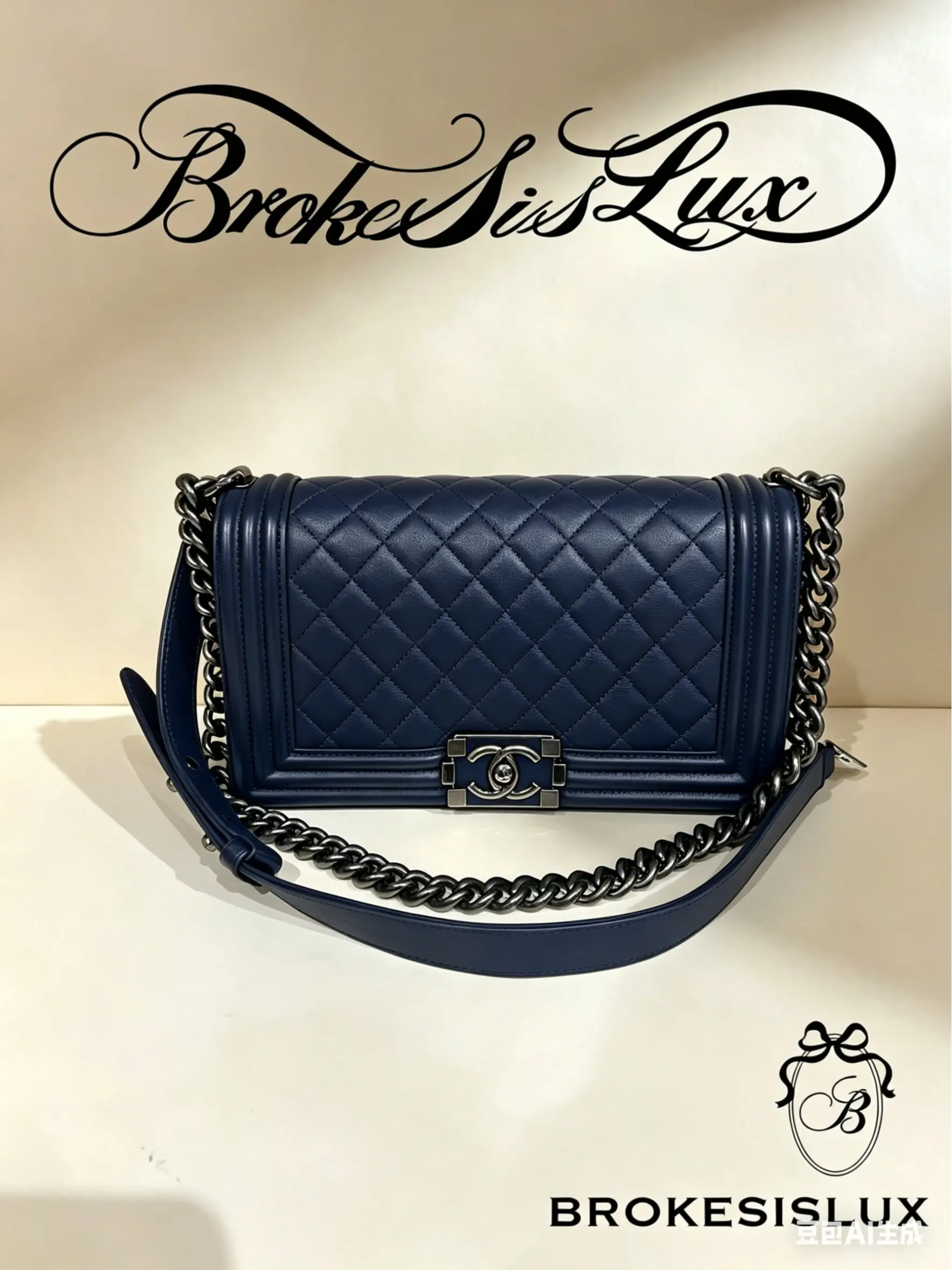 Pre-owned CHANEL Navy Blue Lambskin Quilted Boy Flap Bag with Ruthenium Hardware
