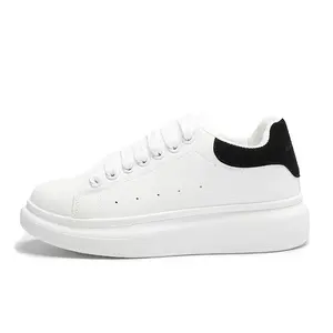 New Couple White Sneakers Big Size Unisex Fashion Casual Trendy Sports Shoes Height Increasing Skateboard Shoes