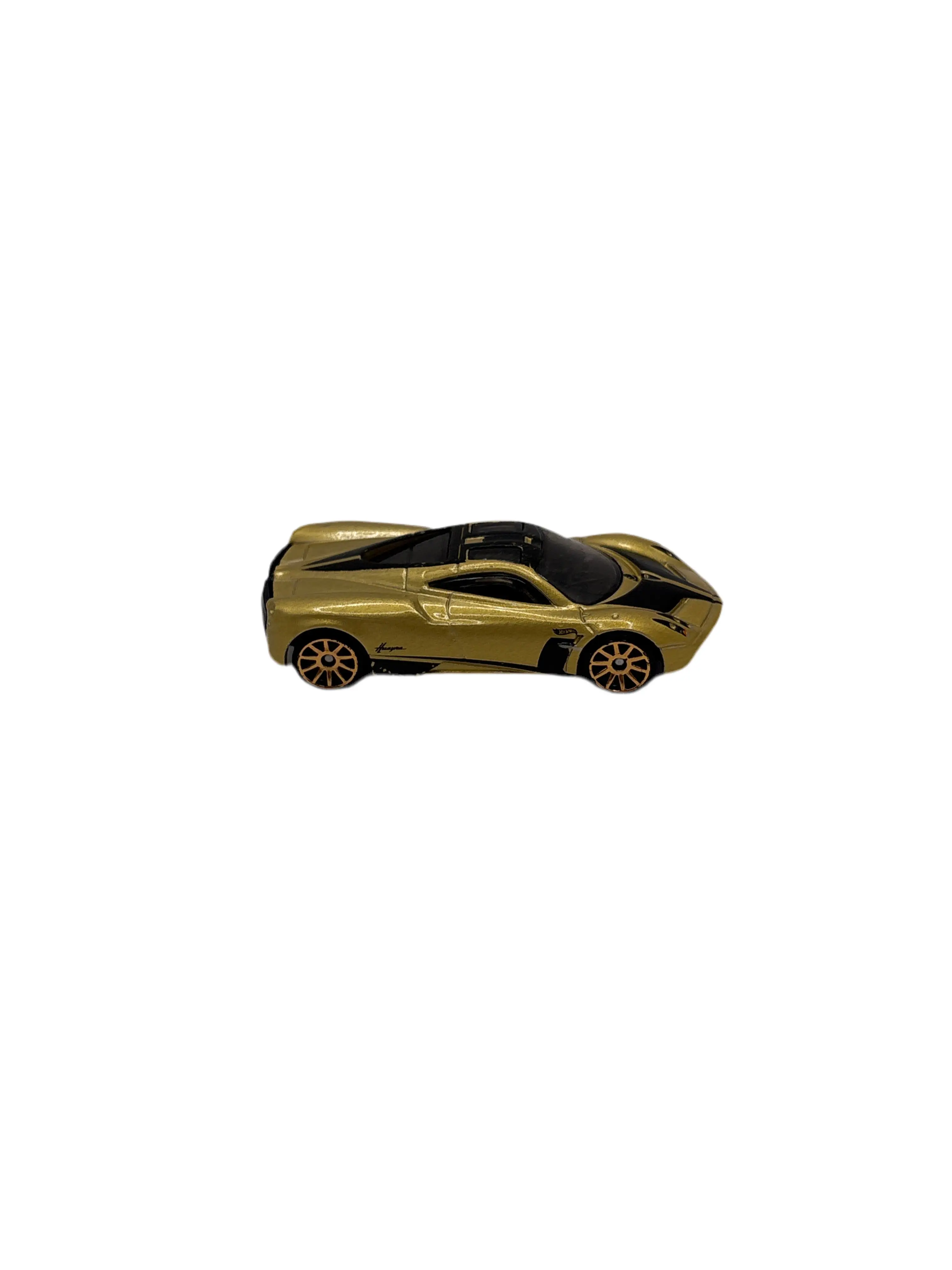 Hot Wheels Pagani Huayra Diecast
