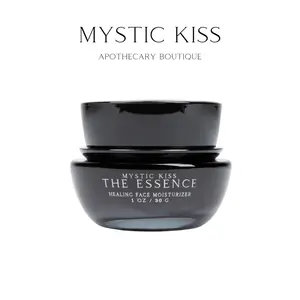 Mystic Kiss Essence