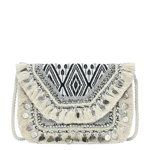 The Elara Clutch