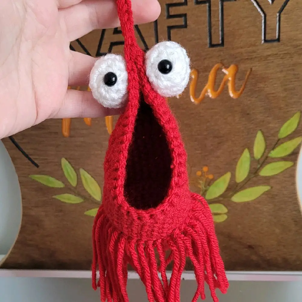 Crochet Yip Yip Mini Hanging Basket by Crafty Mama, Decorative, Decor